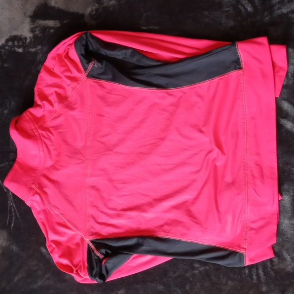 Active pullover - Picture 3 of 4